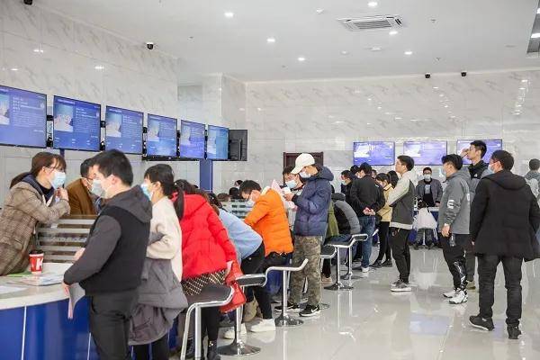 江南集中区招聘网——连接人才与机遇的桥梁